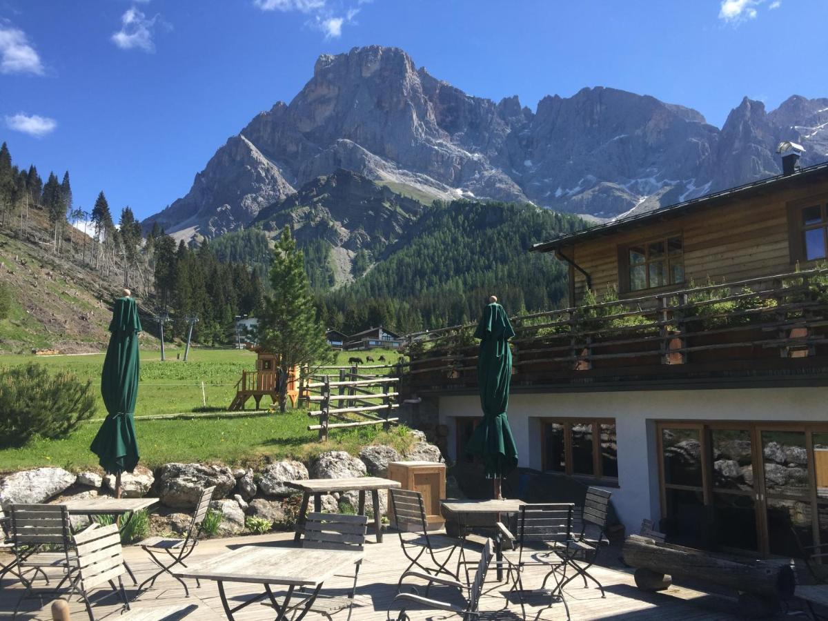 Готель Chalet Pra Delle Nasse Сан-Мартіно-ді-Кастроцца Екстер'єр фото